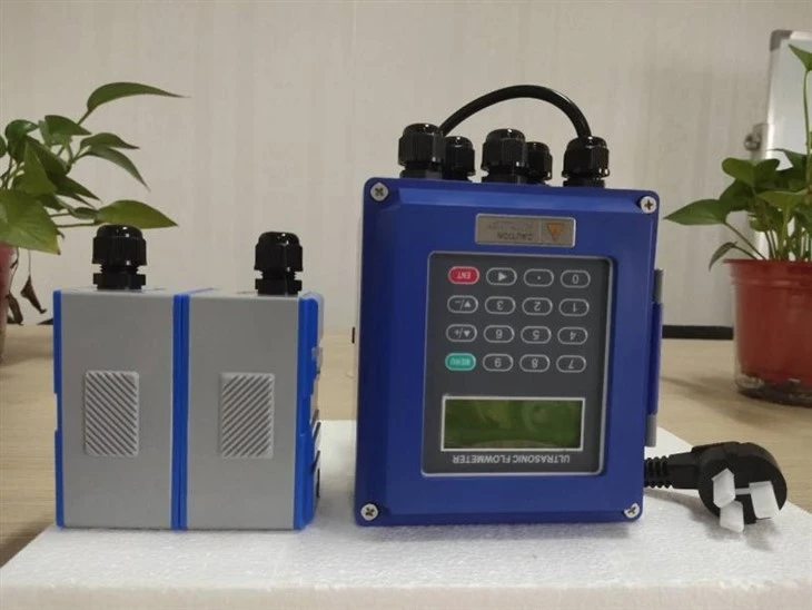 TUF2000 Ultrasonic Flowmeter TUF2000 Ultrasonic Flowmeter